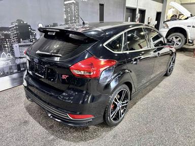 Ford Focus 2018 - Thumbnail 5