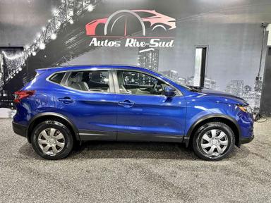 Nissan Qashqai 2023 - Thumbnail 1