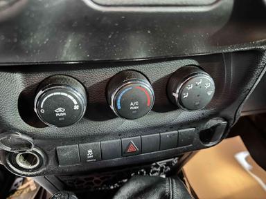 JEEP Wrangler 2018 - Thumbnail 14