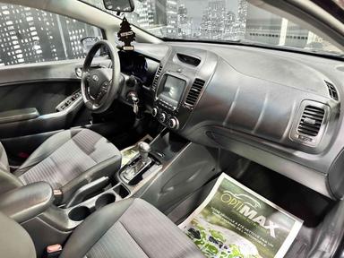 Kia Forte 2018 - Thumbnail 8