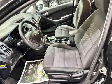 Kia Forte 2018 - Thumbnail 6