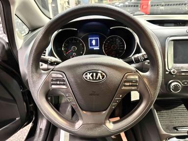Kia Forte 2018 - Thumbnail 11