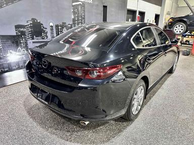 Mazda Mazda3 2019 - Thumbnail 4