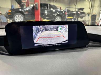 Mazda Mazda3 2019 - Thumbnail 14