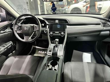 Honda Civic Berline 2018 - Thumbnail 9