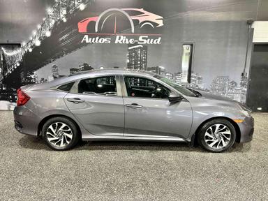 Honda Civic Berline 2018 - Thumbnail 1