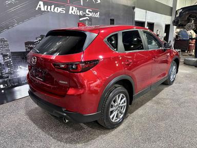 Mazda CX-5 2023 - Thumbnail 3