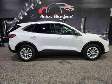 Ford Escape 2022 - Thumbnail 1