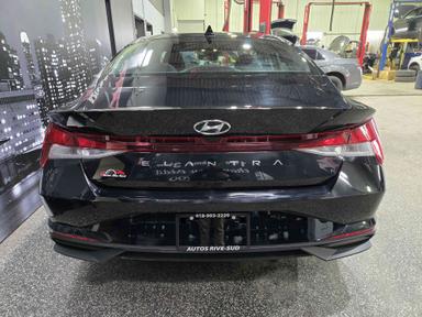 Hyundai Elantra 2023 - Thumbnail 5