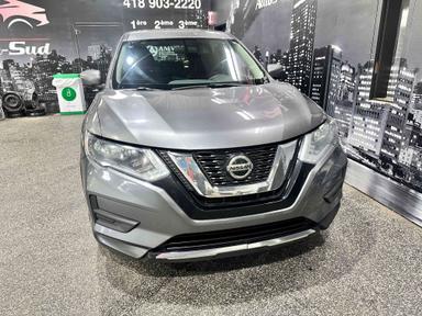 Nissan Rogue 2018 - Thumbnail 3