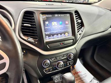 Jeep Cherokee 2018 - Thumbnail 14