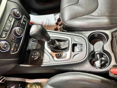 Jeep Cherokee 2018 - Thumbnail 18