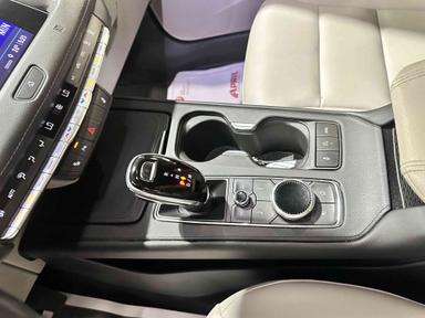 Cadillac XT4 2021 - Thumbnail 18