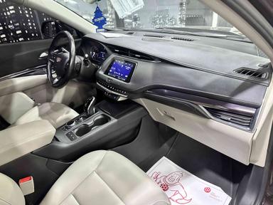Cadillac XT4 2021 - Thumbnail 10