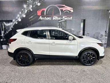 Nissan Qashqai 2021 - Thumbnail 1