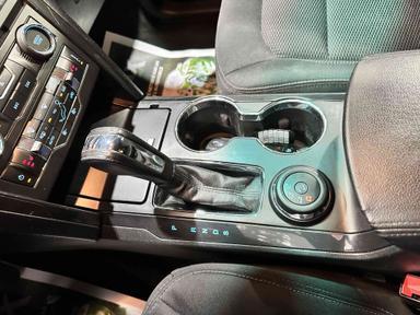 Ford Explorer 2017 - Thumbnail 14