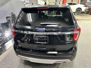 Ford Explorer 2017 - Thumbnail 5