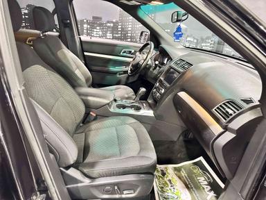 Ford Explorer 2017 - Thumbnail 16