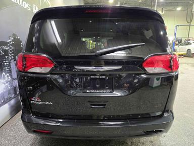 Chrysler Pacifica 2019 - Thumbnail 5