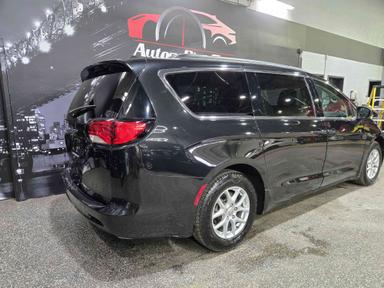 Chrysler Pacifica 2019 - Thumbnail 4