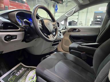 Chrysler Pacifica 2019 - Thumbnail 7