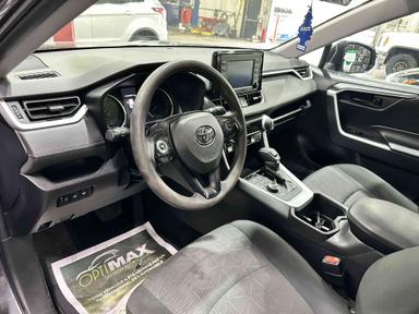 Toyota RAV4 2022 - Thumbnail 8