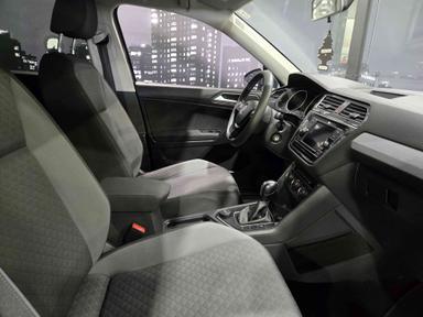 Volkswagen Tiguan 2019 - Thumbnail 10