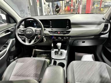 Kia Seltos 2024 - Thumbnail 8