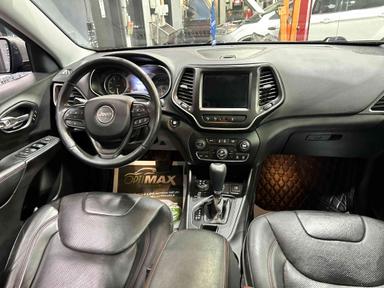 Jeep Cherokee 2019 - Thumbnail 11