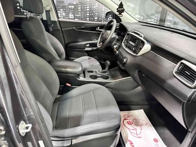 Kia Sorento 2017 - Thumbnail 11