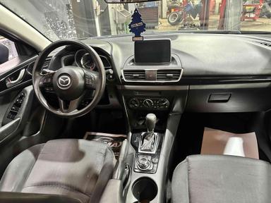 Mazda Mazda3 2016 - Thumbnail 8