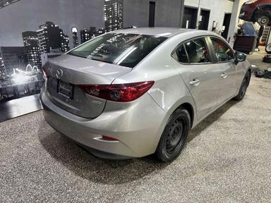 Mazda Mazda3 2016 - Thumbnail 4