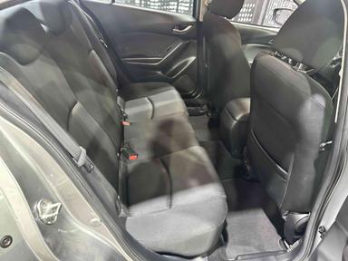 Mazda Mazda3 2016 - Thumbnail 11