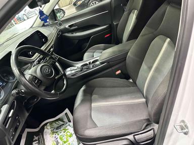Hyundai Sonata 2021 - Thumbnail 6