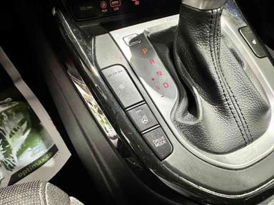 Kia Forte 2021 - Thumbnail 18