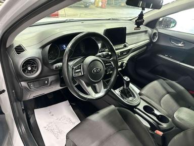 Kia Forte 2019 - Thumbnail 7