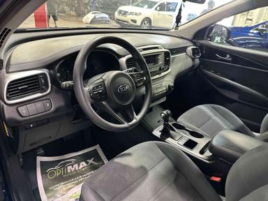 KIA Sorento 2017 - Thumbnail 7