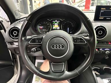 Audi A3 e-tron 2016 - Thumbnail 13