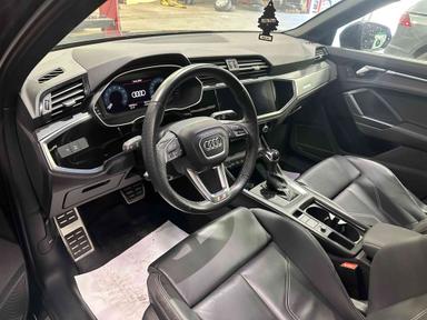 Audi Q3 2022 - Thumbnail 8