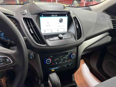 Ford Escape 2019 - Thumbnail 13