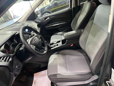 Ford Escape 2019 - Thumbnail 6