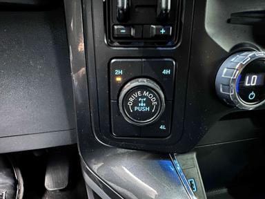 Ford F-150 2021 - Thumbnail 17