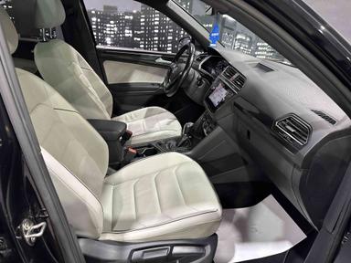 Volkswagen Tiguan 2018 - Thumbnail 13