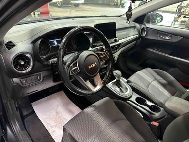 Kia Forte 2022 - Thumbnail 7