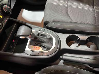 Kia Forte 2022 - Thumbnail 15