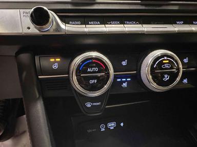 Genesis G70 2021 - Thumbnail 14