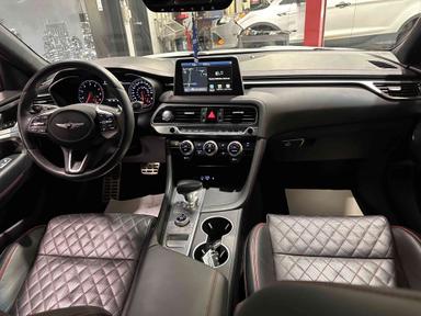 Genesis G70 2021 - Thumbnail 8