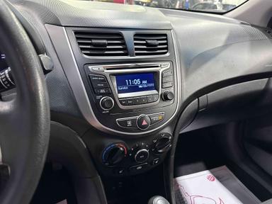 Hyundai Accent Hatchback 2016 - Thumbnail 14