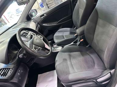 Hyundai Accent Hatchback 2016 - Thumbnail 7