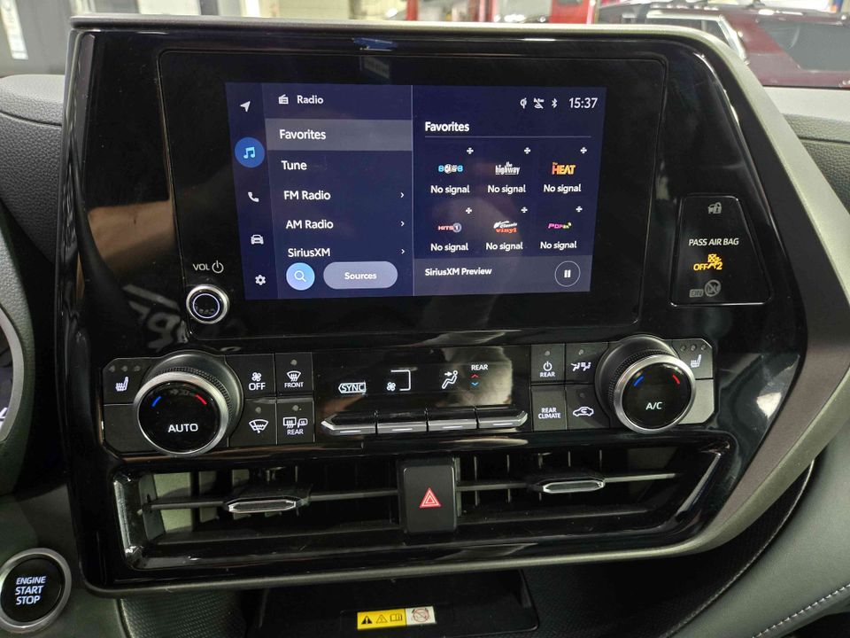 Toyota Highlander 2024 - Image 16